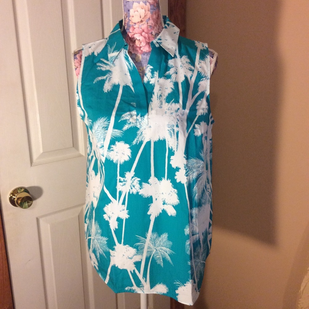 3/$15 Beautiful tunic
